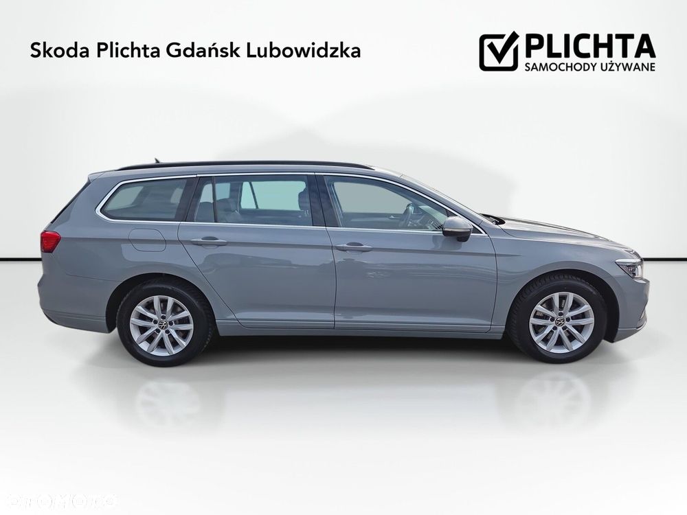 Volkswagen Passat Variant 2.0 TDI EVO Essence DSG - 5