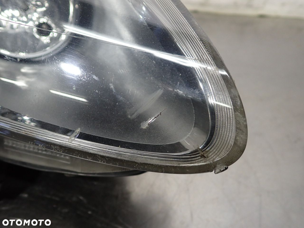 LAMPA PRAWA PRZEDNIA SOCZEWKA FIAT BRAVO II LIFT 00518778830 - 7