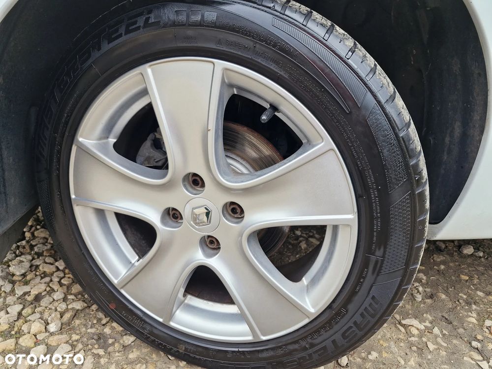 Renault Clio 1.2 16V 75 Life - 14