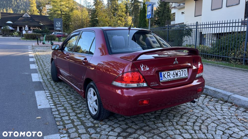 Mitsubishi Lancer 2004 photo 4