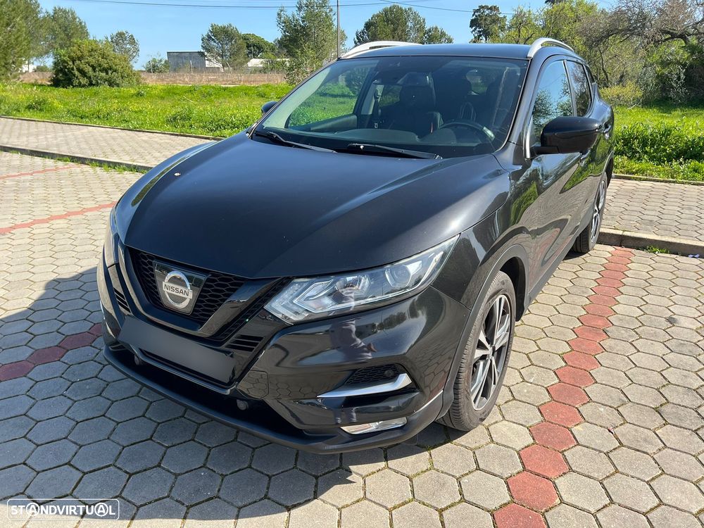 Nissan Qashqai 1.5 dCi N-Connecta Business - 1