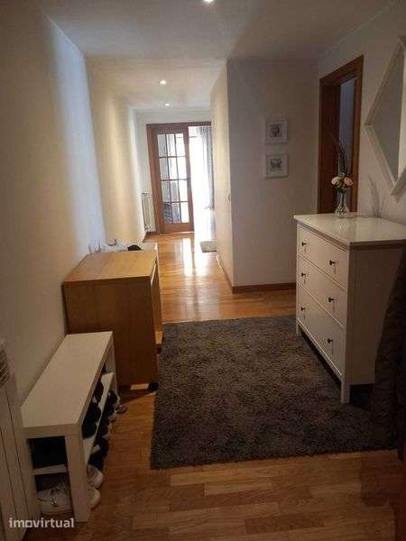 Arrendo t1 | Vila Nova de Gaia | Lado Gaia Shoppint - Grande imagem: 2/6