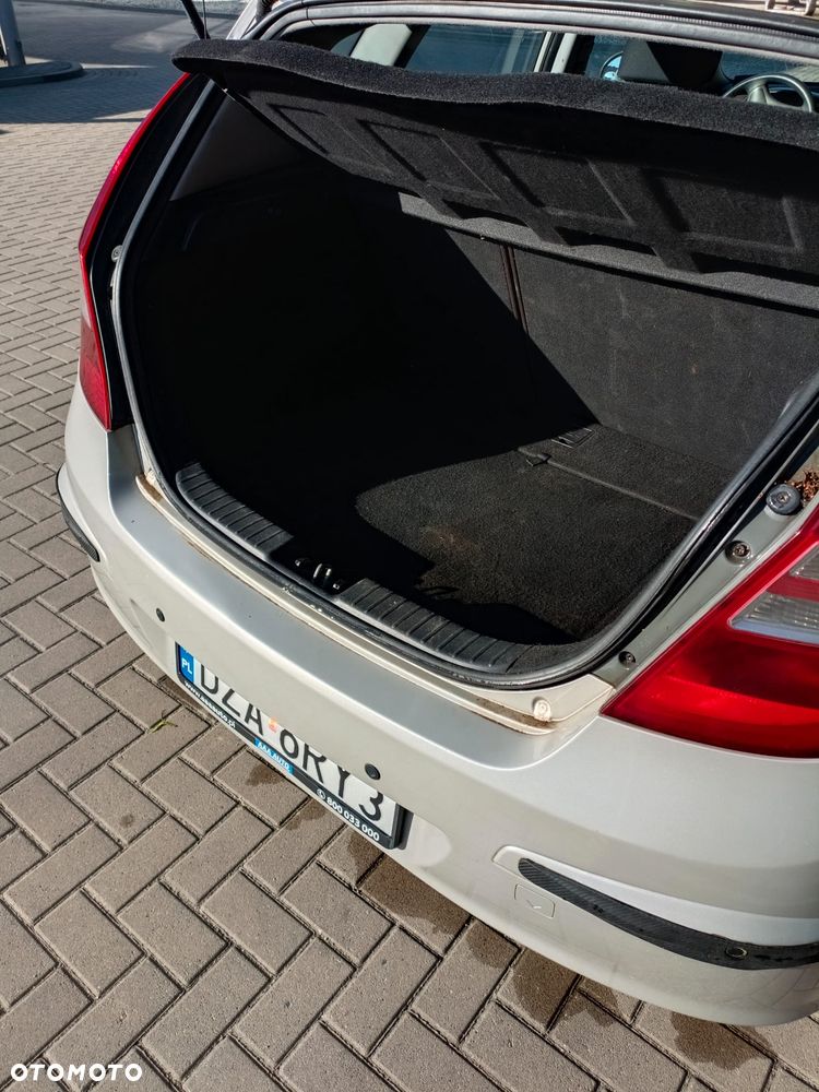 Hyundai i30 1.6 Comfort - 5