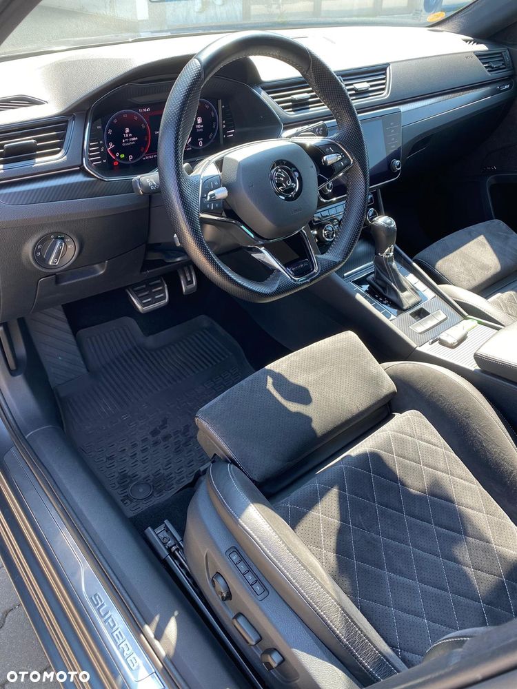 Skoda Superb 2.0 TSI 4x4 Sportline DSG - 10