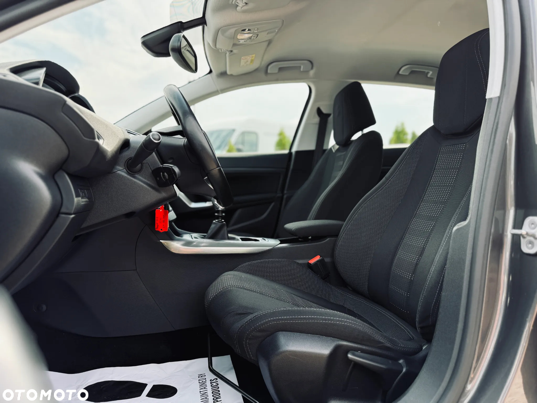 Peugeot 308 PureTech 130 Allure - 28