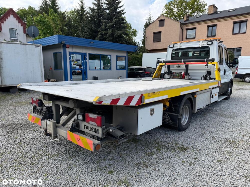 Iveco Daily 70C18 Pomoc drogowa Laweta 2017r - 5
