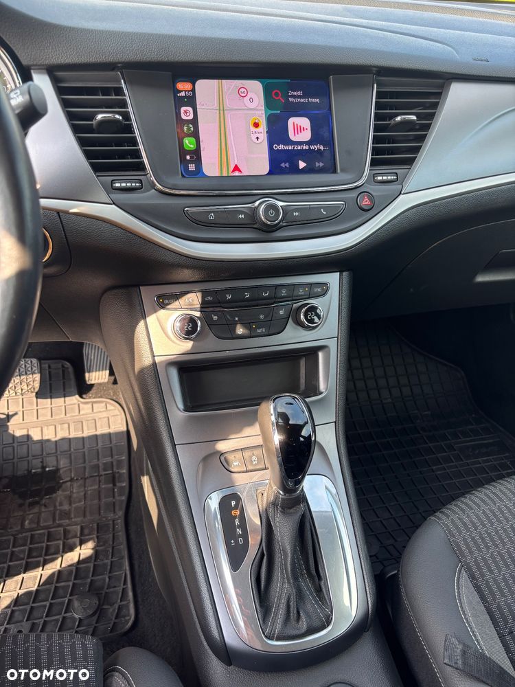 Opel Astra 1.4 T Ultimate S&S - 24