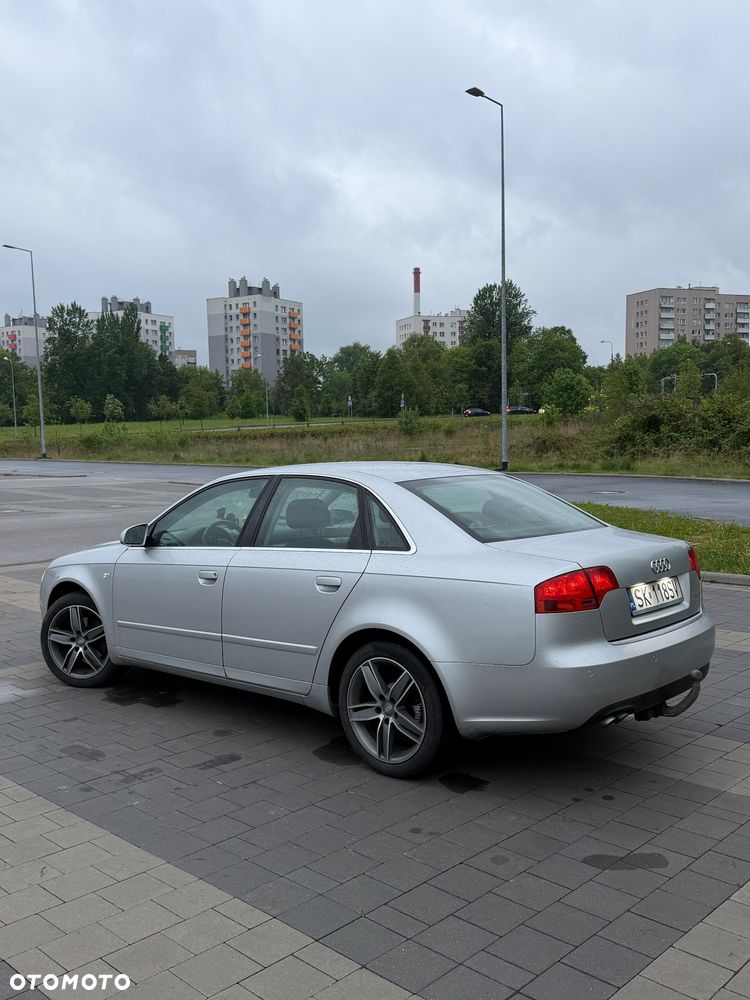 Audi A4 Avant 2.0 TDI - 6