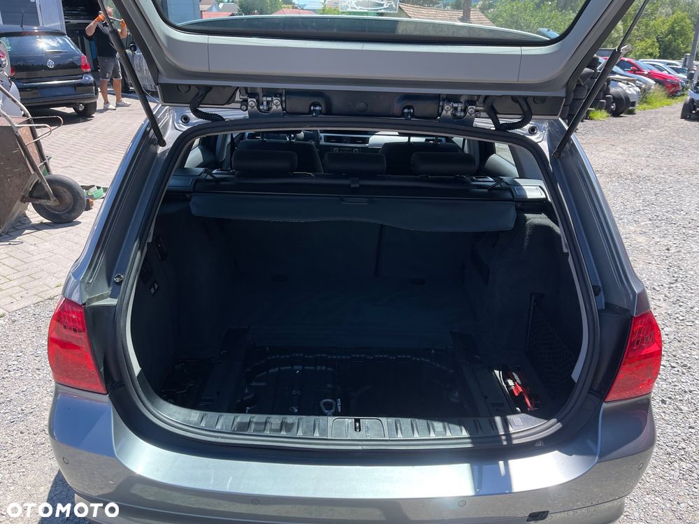 BMW Seria 3 316d - 20