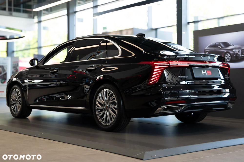 Hongqi H5 2.0T Deluxe - 33