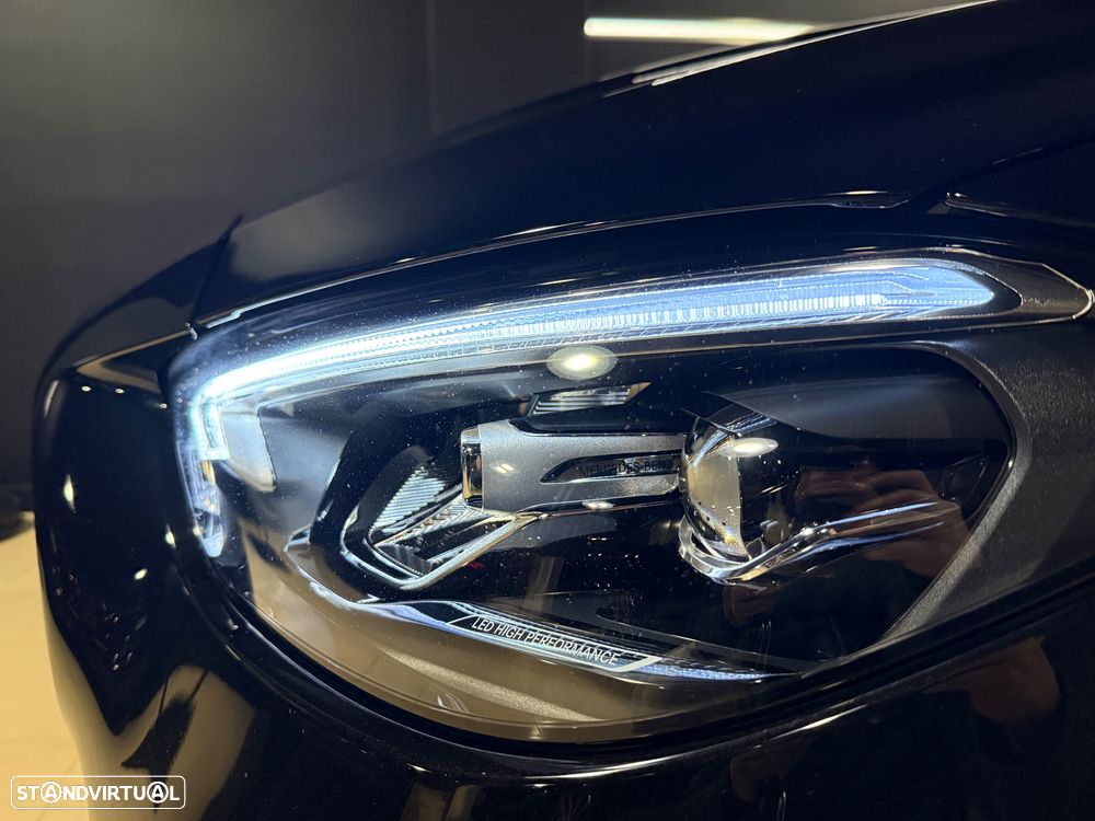 Mercedes-Benz C 300 e AMG Line - 15