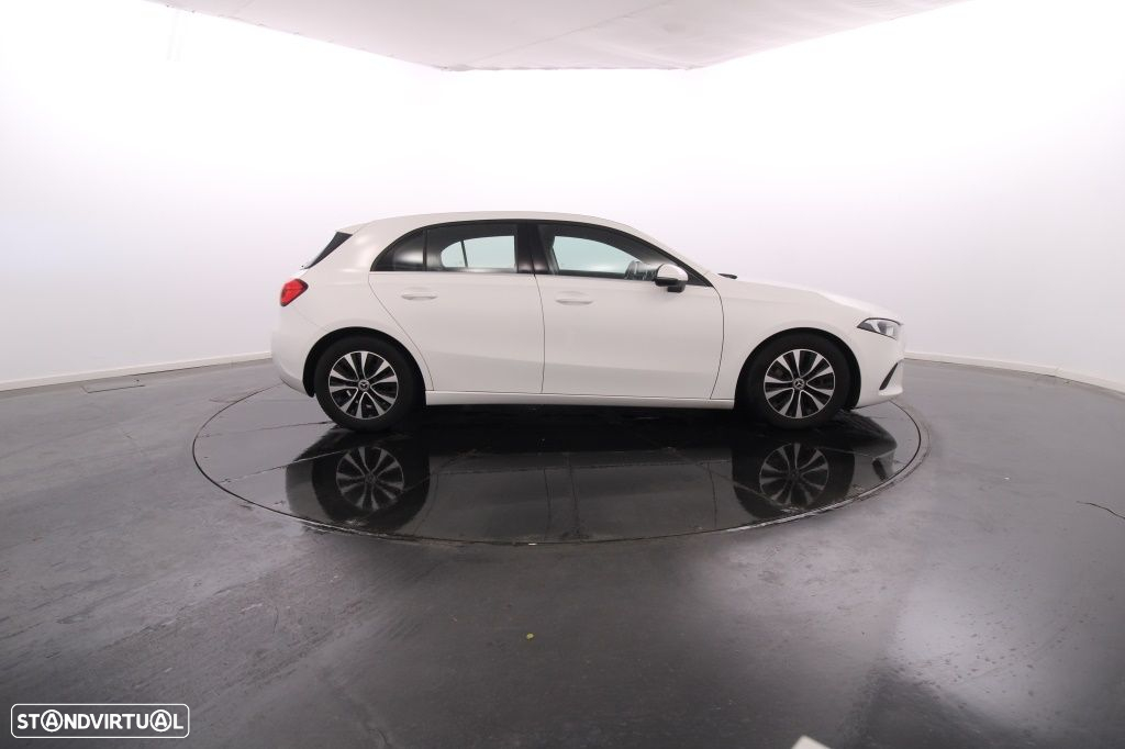 Mercedes-Benz A 180 d Style - 9