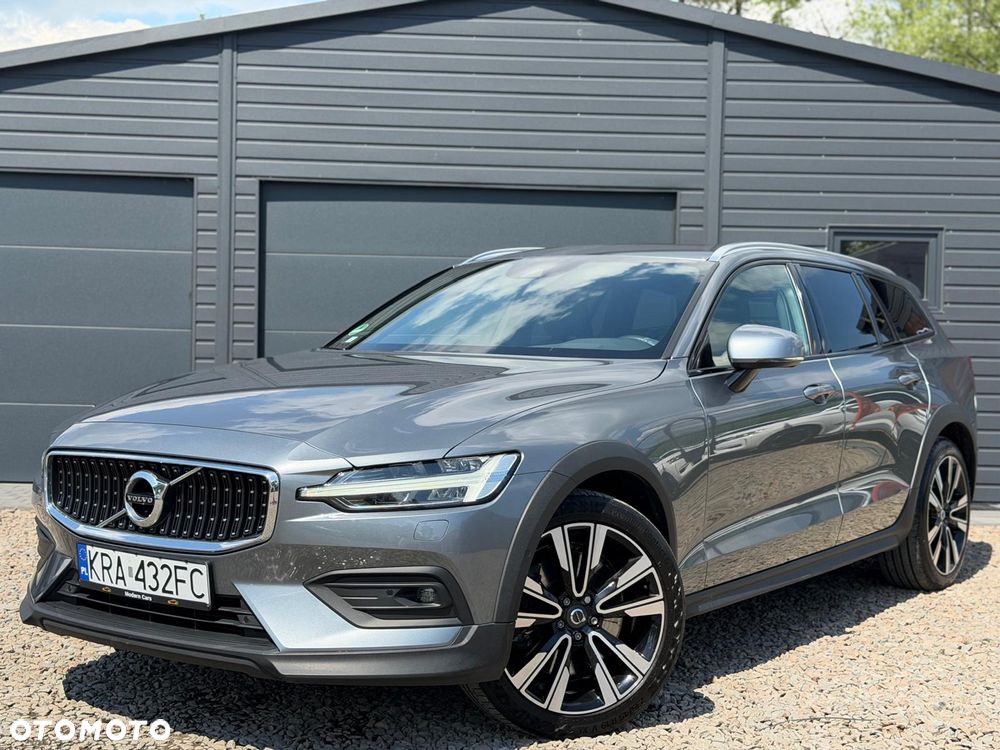 Volvo V60 Cross Country D4 AWD Geartronic Pro - 3