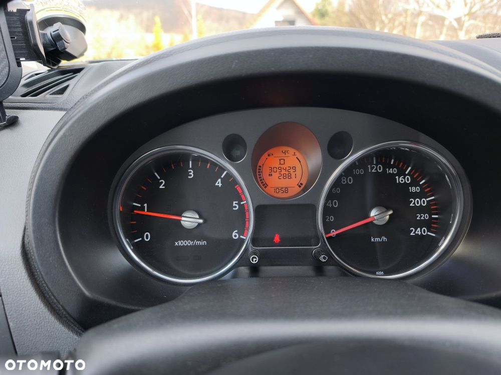 Nissan X-Trail - 6