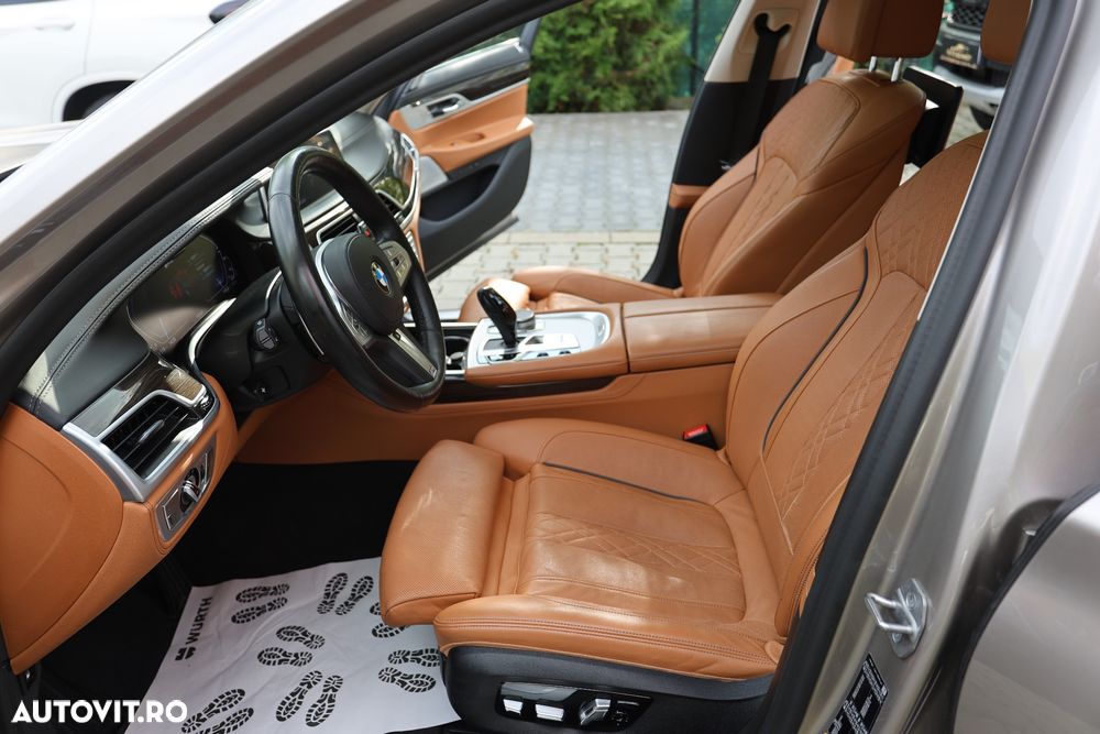 BMW Seria 7 745Le xDrive AT PHEV - 29