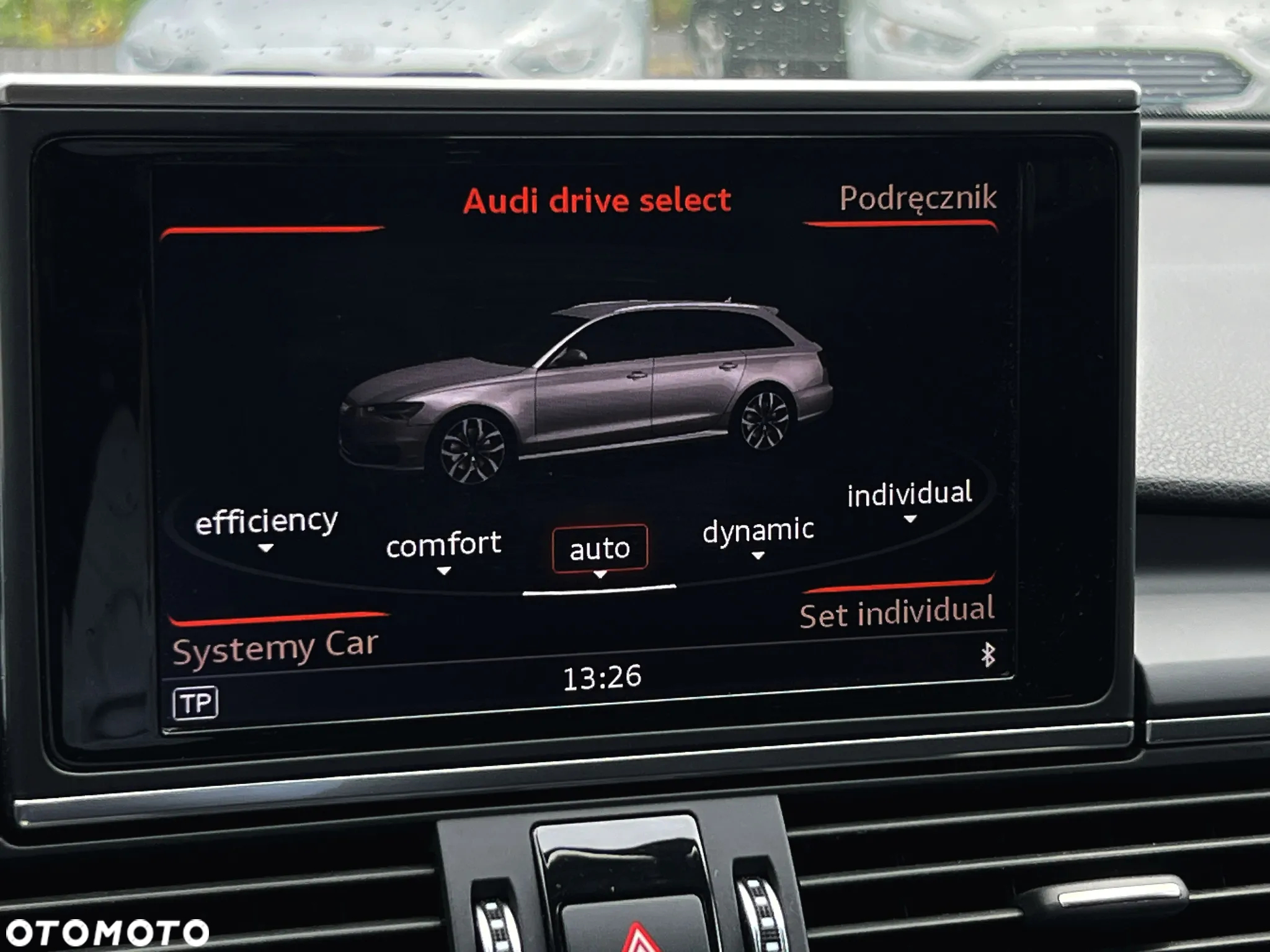 Audi A6 Avant 2.0 TDI Ultra S tronic - 28