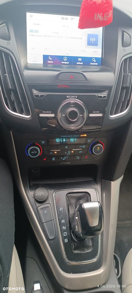 Ford Focus - 8