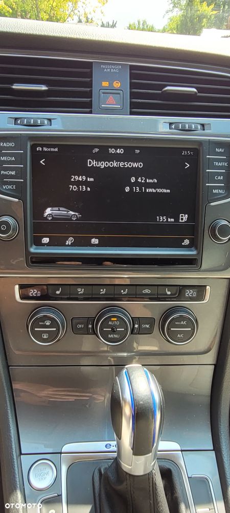 Volkswagen Golf e-Golf - 10