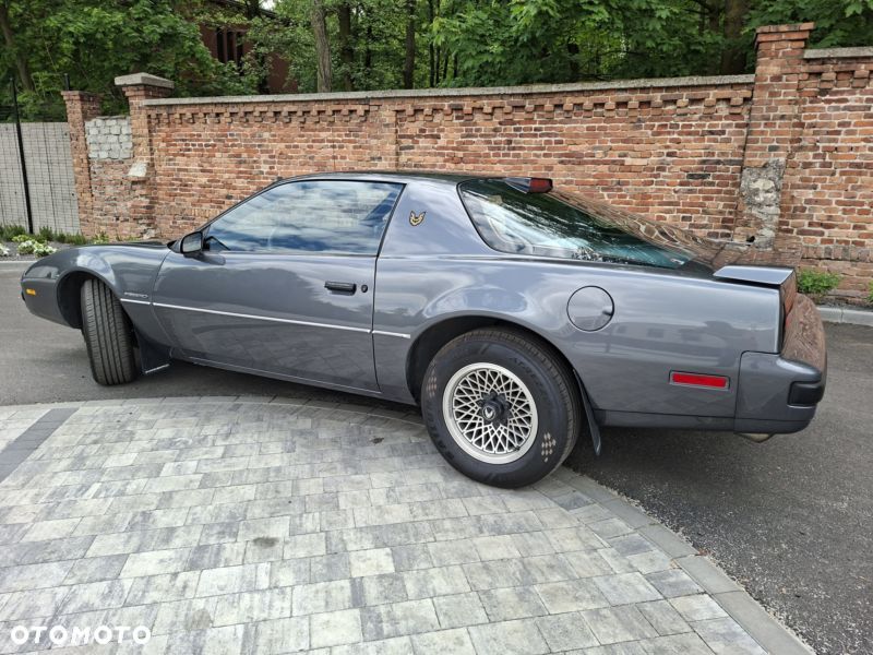 Pontiac Firebird - 4