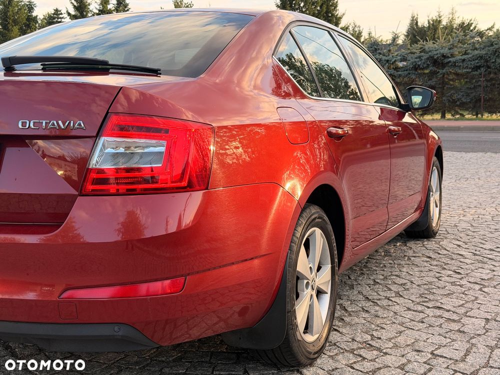 Skoda Octavia 1.4 TSI Elegance DSG - 29
