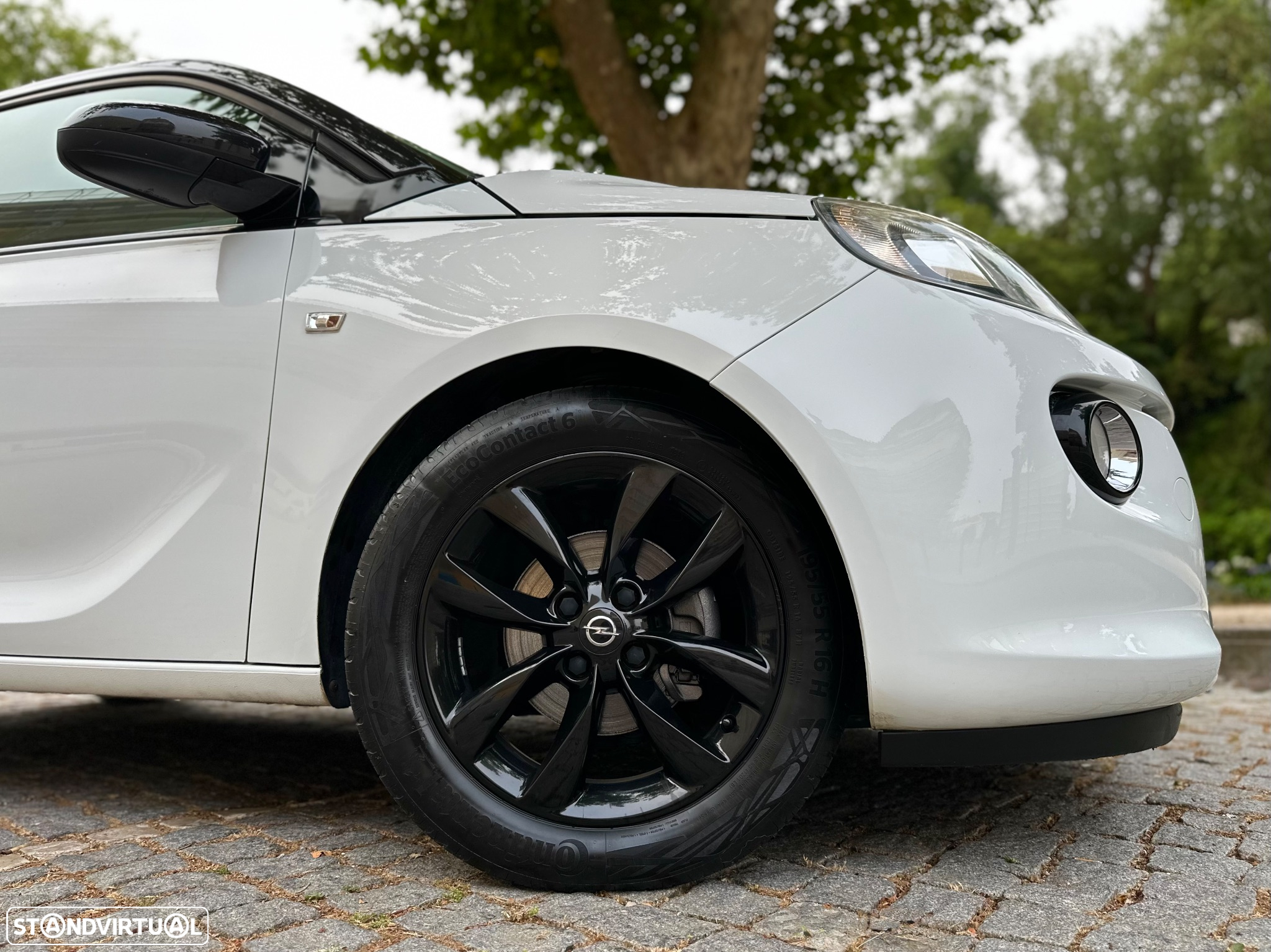 Opel Adam 1.2 Glam - 10