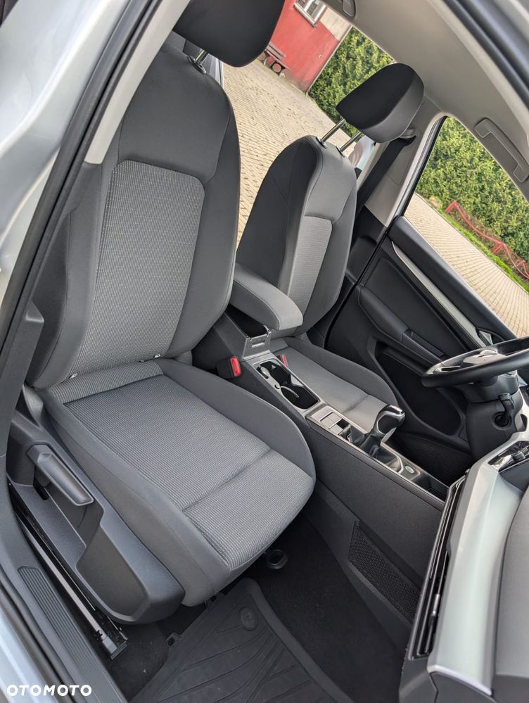 Volkswagen Golf 2.0 TDI Life - 28