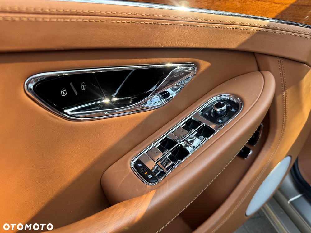 Bentley Continental GT - 20
