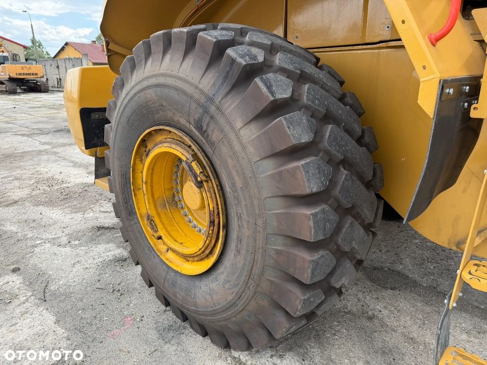 Volvo L220H - 10
