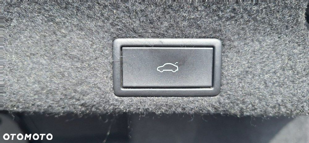 Volkswagen Passat - 26