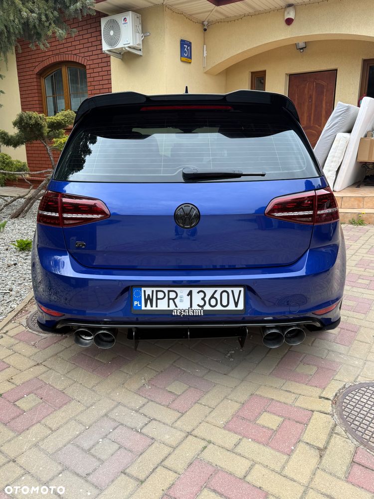 Volkswagen Golf - 5