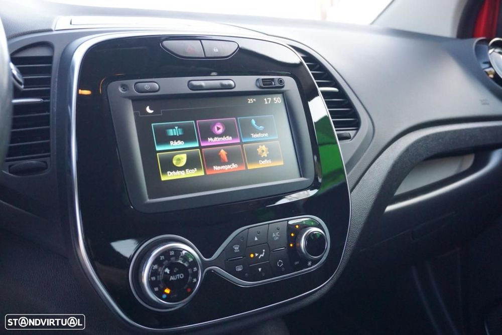Renault Captur 1.5 dCi Red Edition — fotografia 31