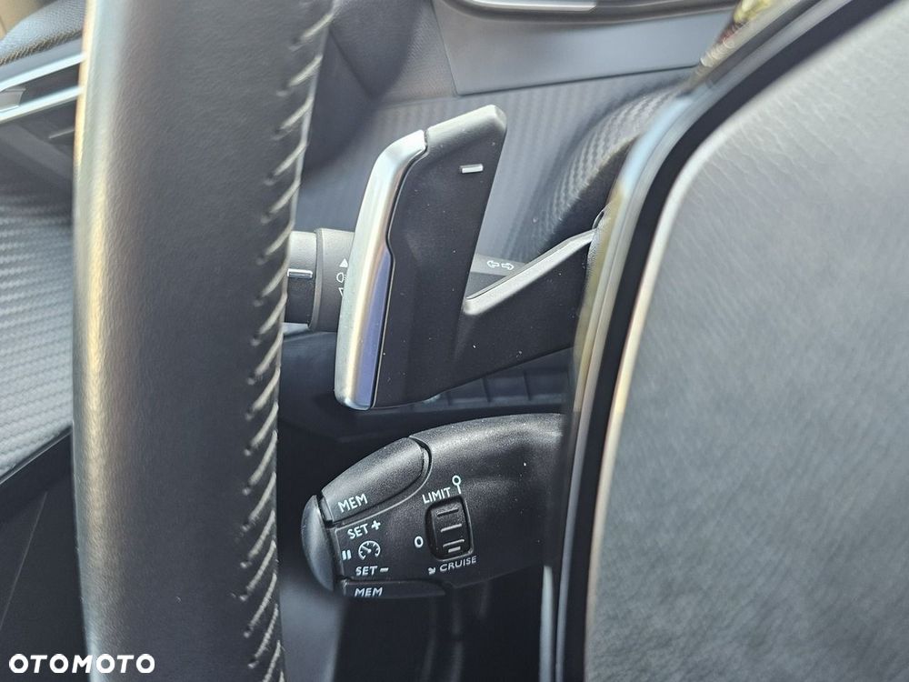 Peugeot 208 1.2 PureTech Allure S&S EAT8 - 27