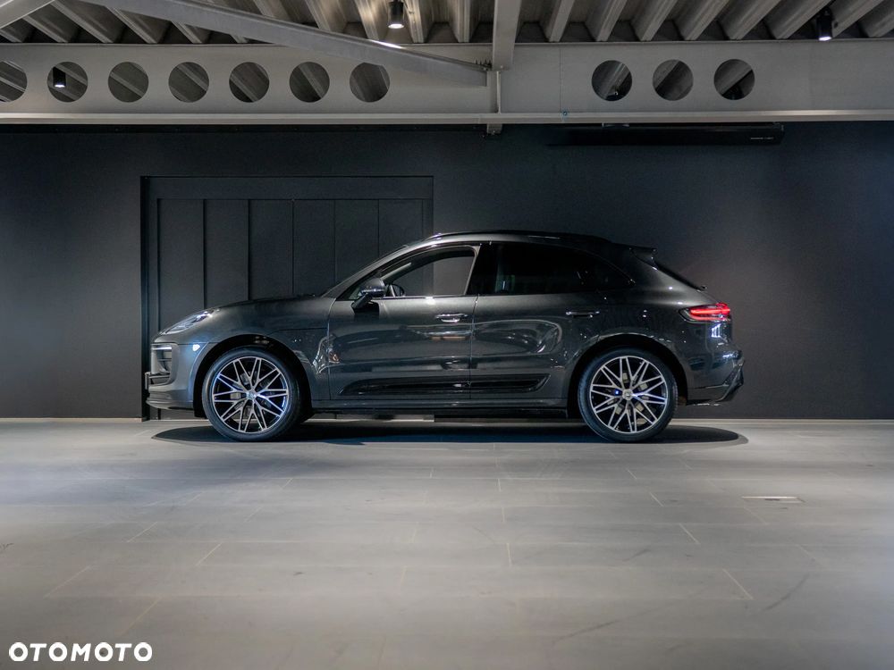 Porsche Macan T - 2