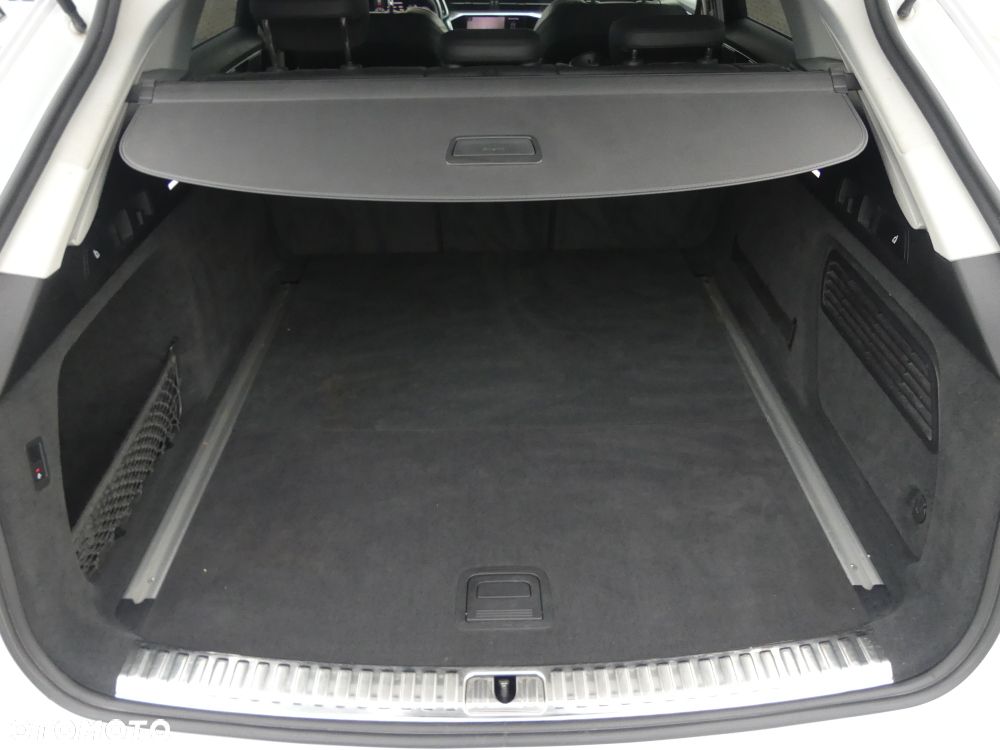 Audi A6 Avant 40 TDI S tronic design - 11