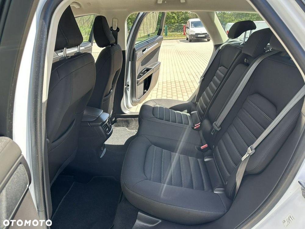 Ford Mondeo SW 2.0 TDCi Titanium - 12