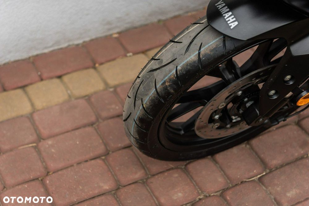 Yamaha YZF - 7