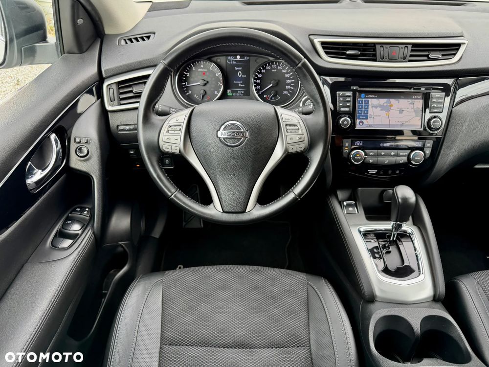 Nissan Qashqai 1.2 DIG-T Tekna Xtronic - 6