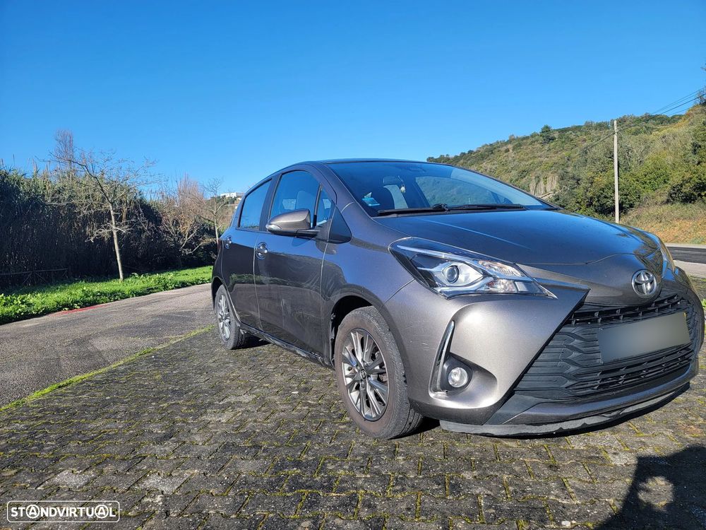 Toyota Yaris 1.0 VVT-i Comfort+P.Style - 4