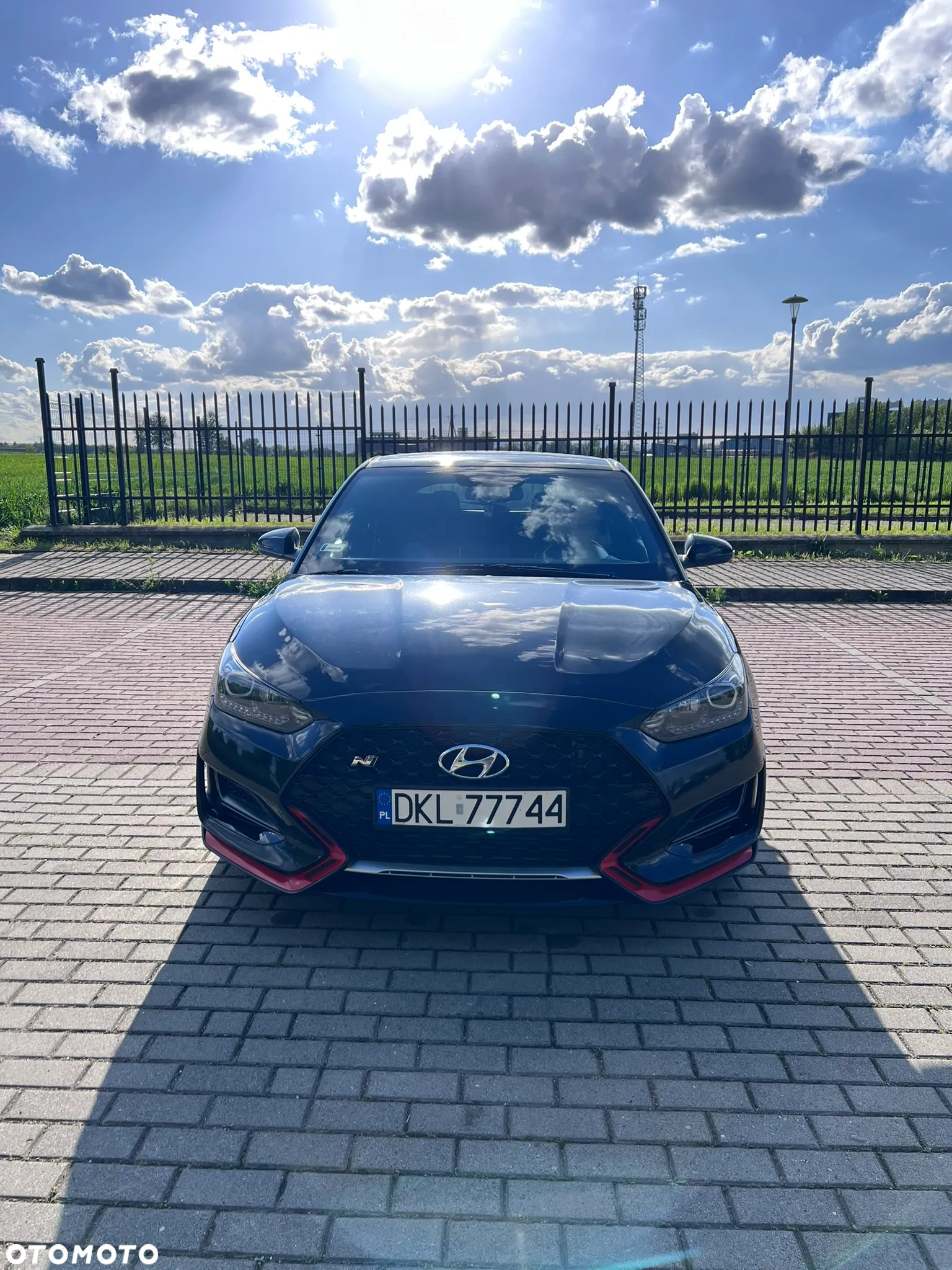 Hyundai Veloster - 2