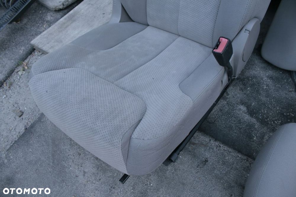 fotel kanapa tapicerka Passat B6 - 10