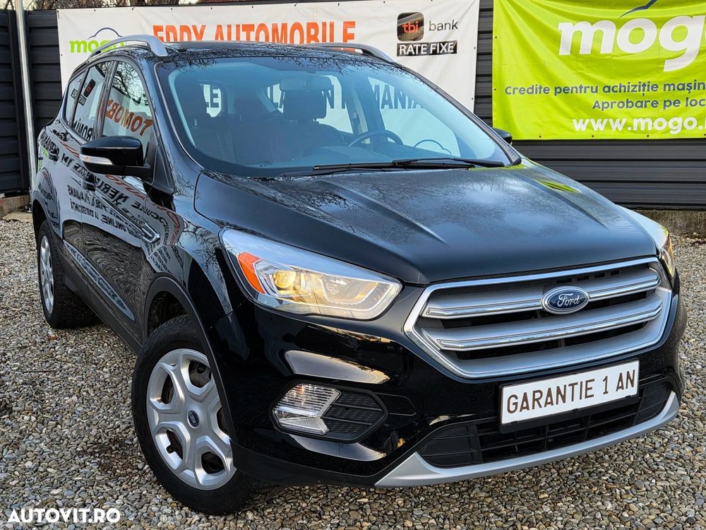 Ford Kuga 1.5 TDCi 2x4 Business Edition - 2