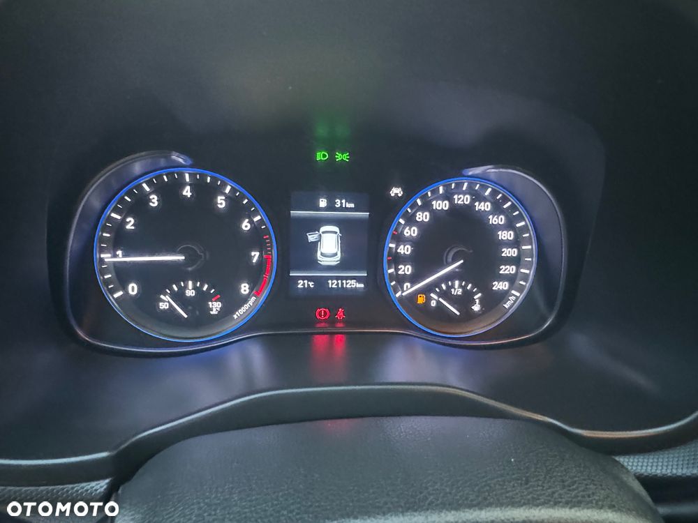 Hyundai Kona - 33