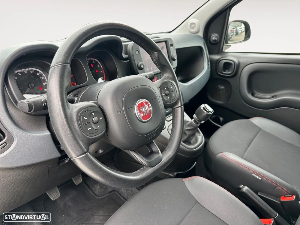 Fiat Panda 1.0 Hybrid (RED) - 10