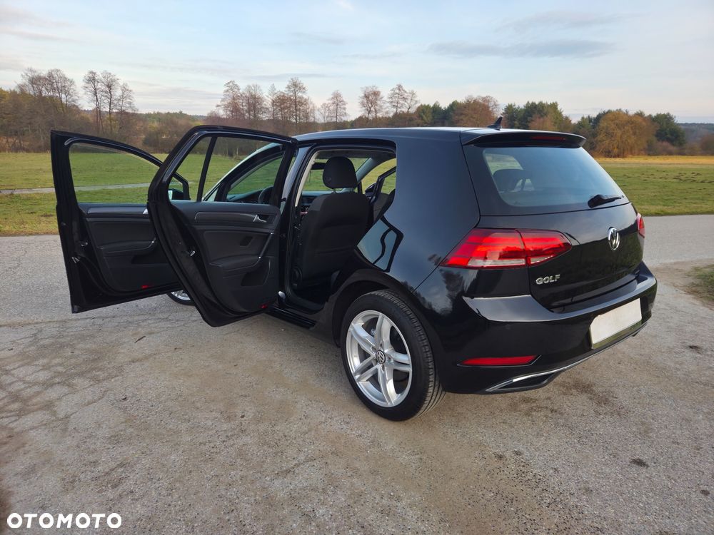Volkswagen Golf 1.6 TDI (BlueMotion Technology) Trendline - 19