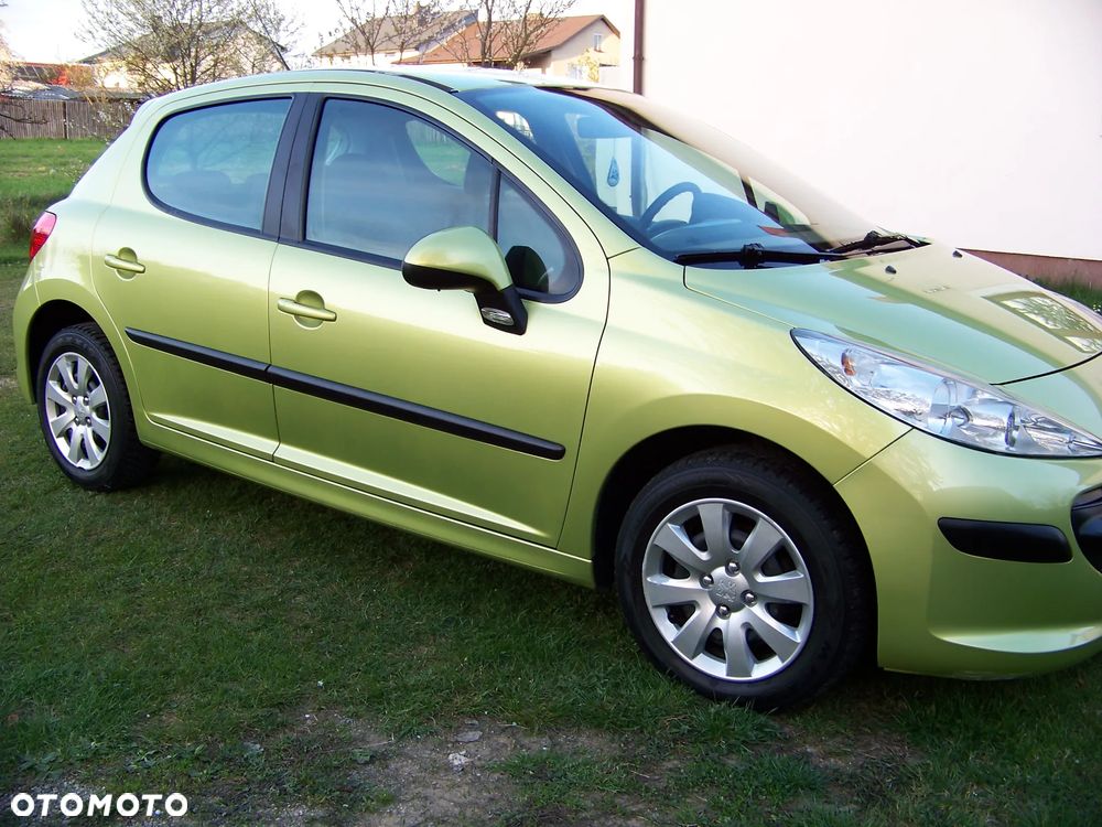 Peugeot 207 1.4 Trendy - 12