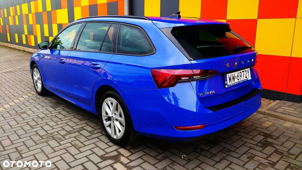 Skoda Octavia 2.0 TDI Ambition DSG - 3