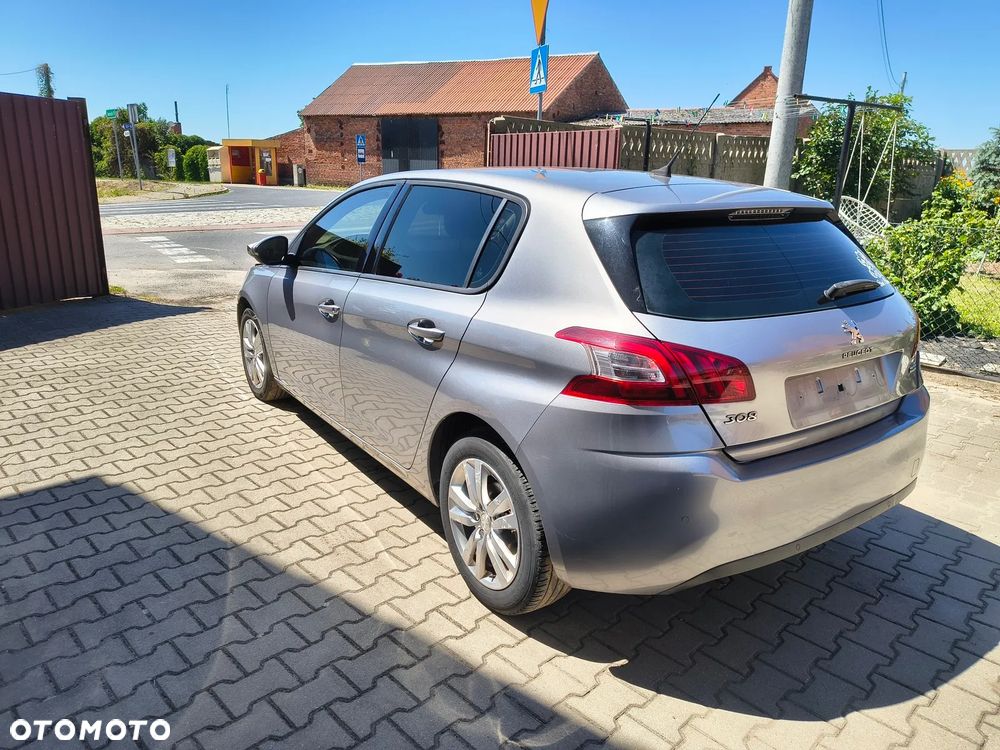 Peugeot 308 - 9