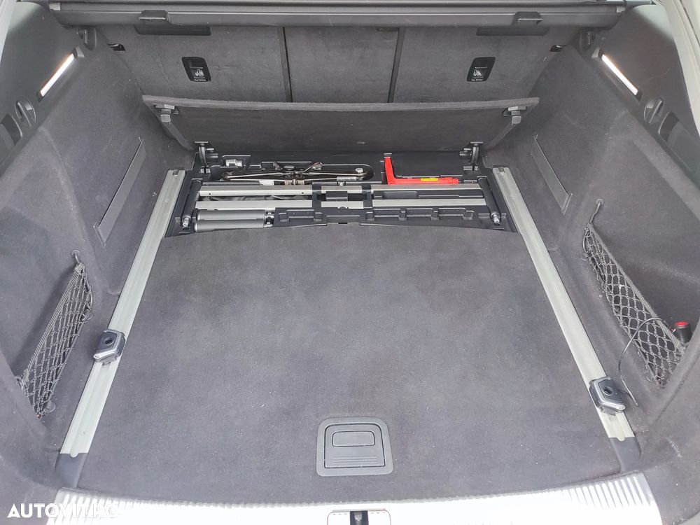 Audi A4 Avant 2.0 TDI quattro Stronic - 16