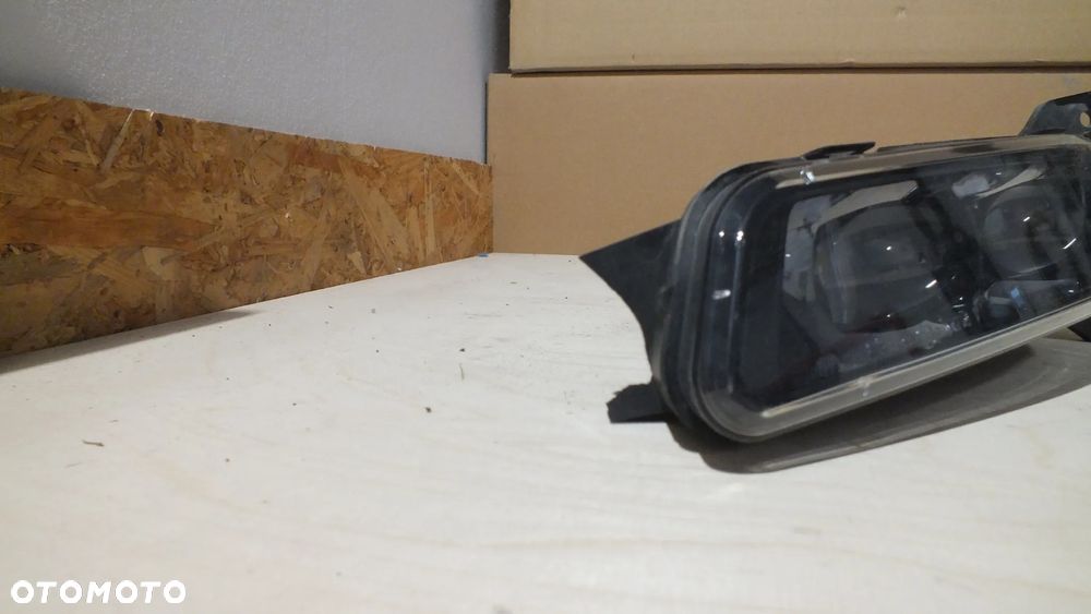 Halogen prawy Led Jeep Grand Cherokee SRT Lift - 2