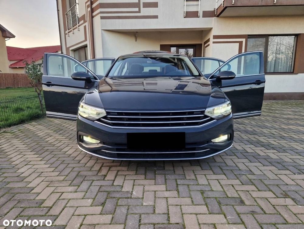 Volkswagen Passat 2.0 TDI SCR DSG Highline - 8
